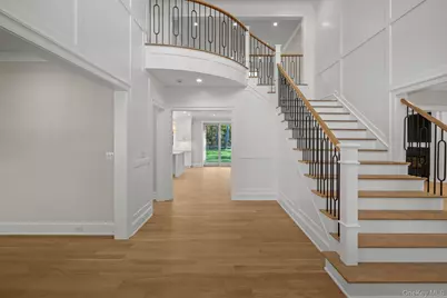 66 Saw Mill Road, Cold Spring Harbor, NY 11724 - Photo 9