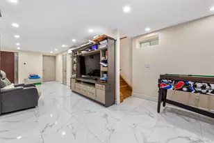 158-18 77th Ave, Fresh Meadows, NY 11366 - Photo 17