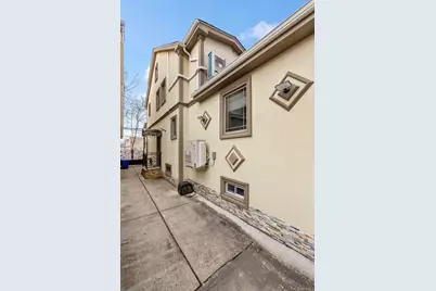 158-18 77th Avenue, Flushing, NY 11366 - Photo 17