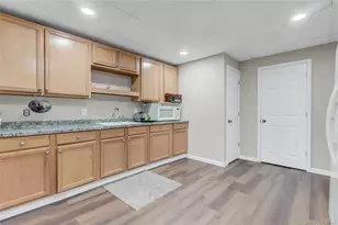 1538 10th St, West Babylon, NY 11704 - Photo 19