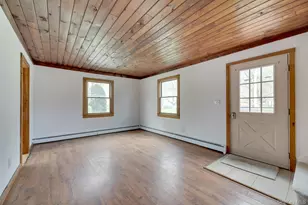 28 (Aka 710) Sound Rd, Greenport, NY 11944 - Photo 5