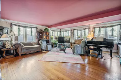 736 Bellmore Road, North Bellmore, NY 11710 - Photo 5