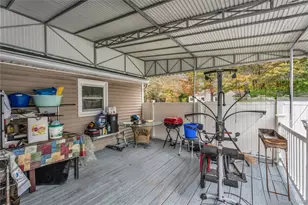 120 Somerset Ave, Mastic, NY 11950 - Photo 27