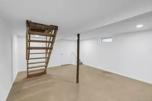 120 Somerset Ave, Mastic, NY 11950 - Photo 25