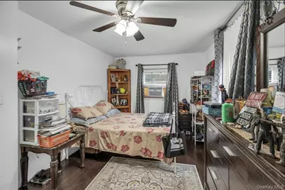 120 Somerset Avenue, Mastic, NY 11950 - Photo 15