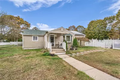 120 Somerset Avenue, Mastic, NY 11950 - Photo 3