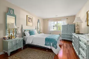 8 Scarborough Dr, Smithtown, NY 11787 - Photo 23