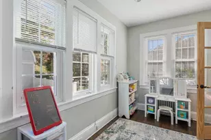 59 E 21st St, Huntington Station, NY 11746 - Photo 17