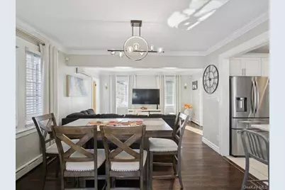 59 E 21st Street, Huntington Station, NY 11746 - Photo 7