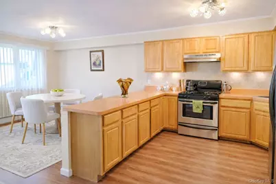 168 Beach 96th Street, Rockaway Beach, NY 11693 - Photo 15