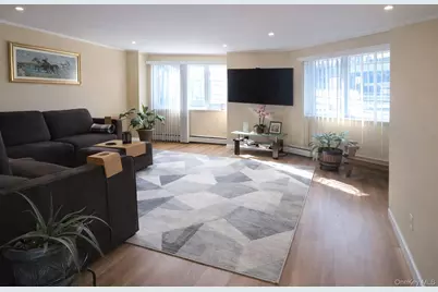 168 Beach 96th Street, Rockaway Beach, NY 11693 - Photo 19