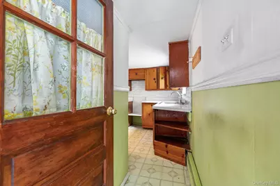 207 Horns Park S, Hyde Park, NY 12538 - Photo 23