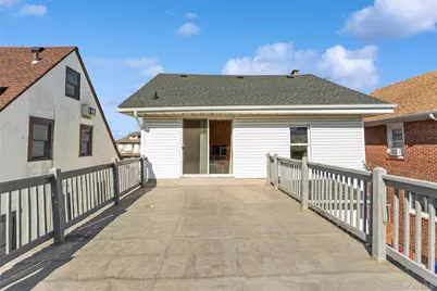 436 W Walnut Street, Long Beach, NY 11561 - Photo 25