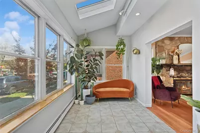 436 W Walnut Street, Long Beach, NY 11561 - Photo 3