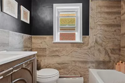 436 W Walnut Street, Long Beach, NY 11561 - Photo 23