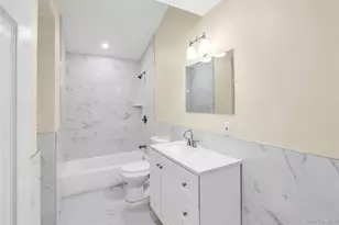 248 N Iowa Ave, Massapequa, NY 11758 - Photo 9