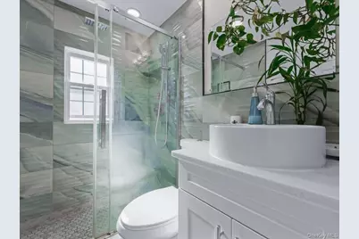 12316 145th Street, Jamaica, NY 11436 - Photo 11