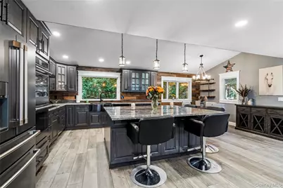 108 Sportsmen Street, Central Islip, NY 11722 - Photo 7