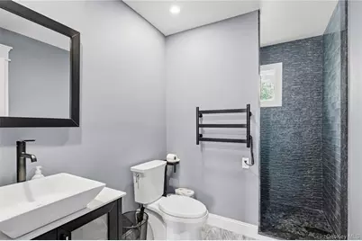 108 Sportsmen Street, Central Islip, NY 11722 - Photo 13