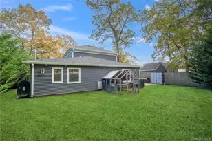 108 Sportsmen St, Central Islip, NY 11722 - Photo 15