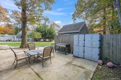 108 Sportsmen Street, Central Islip, NY 11722 - Photo 17
