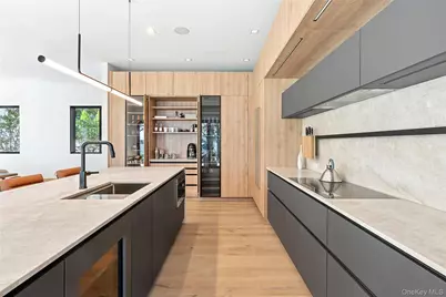 35 Springwood Way, East Hampton, NY 11937 - Photo 9