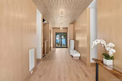 35 Springwood Way, East Hampton, NY 11937 - Photo 9