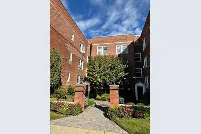 15 Gaynor Avenue #2H, Manhasset, NY 11030 - Photo 7