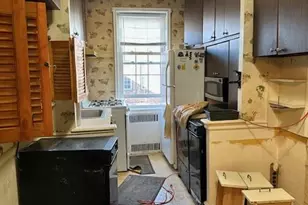 15 Gaynor Ave, Manhasset, NY 11030 - Photo 5