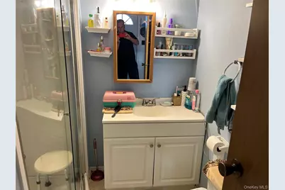 37-64 Hubbard Ave, Riverhead, NY 11901 - Photo 17