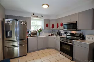 143 Jefferson Ave, Wyandanch, NY 11798 - Photo 7