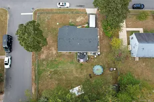 143 Jefferson Ave, Wyandanch, NY 11798 - Photo 29