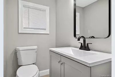 201 Jamaica Boulevard, Carle Place, NY 11514 - Photo 17