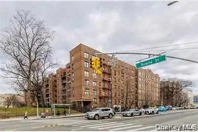 14105 Northern Blvd #3E, Flushing, NY 11354 - Photo 9