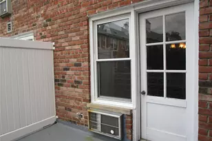 75 Noble St, Lynbrook, NY 11563 - Photo 21