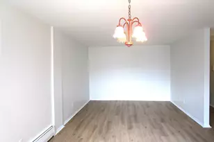 75 Noble St, Lynbrook, NY 11563 - Photo 13