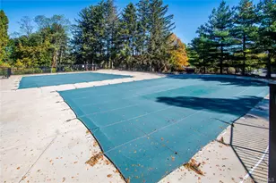 1807 Holly Walk, Poughkeepsie, NY 12603 - Photo 25