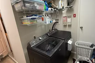 56 Glenmere Ln, Coram, NY 11727 - Photo 17