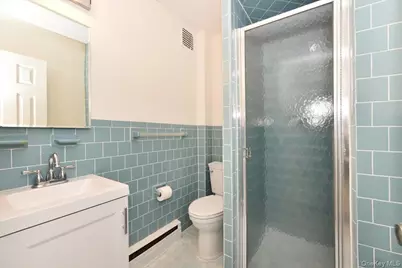 195 S Middle Neck Road #2-L, Great Neck, NY 11021 - Photo 21