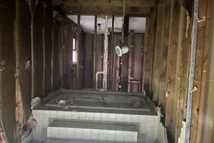 25 Avenue B, Holbrook, NY 11741 - Photo 23