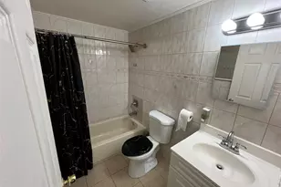 33-21 13th St, Astoria, NY 11106 - Photo 13