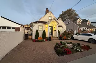 158-11 84th St, Howard Beach, NY 11414 - Photo 3