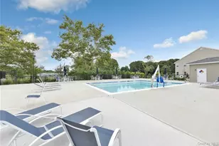 100 Weatherby Ln, Central Islip, NY 11722 - Photo 19