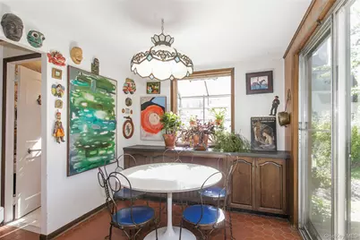 26 Vista Hill Road, Great Neck, NY 11021 - Photo 15