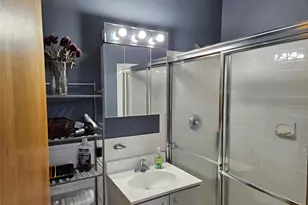 76-18 69th Pl, Glendale, NY 11385 - Photo 15