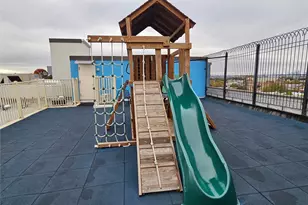 76-18 69th Pl, Glendale, NY 11385 - Photo 27