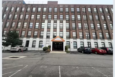 76-18 69th Place #3K, Glendale, NY 11385 - Photo 35