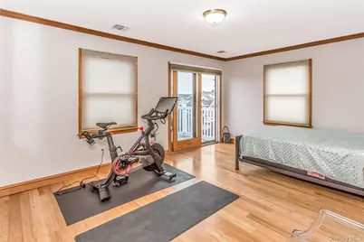 127 Maple Boulevard, Long Beach, NY 11561 - Photo 19