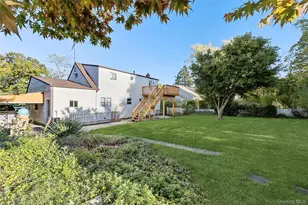 738 Old Town Rd, Port Jefferson Station, NY 11776 - Photo 27