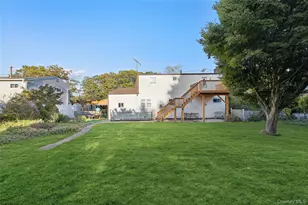 738 Old Town Rd, Port Jefferson Station, NY 11776 - Photo 25